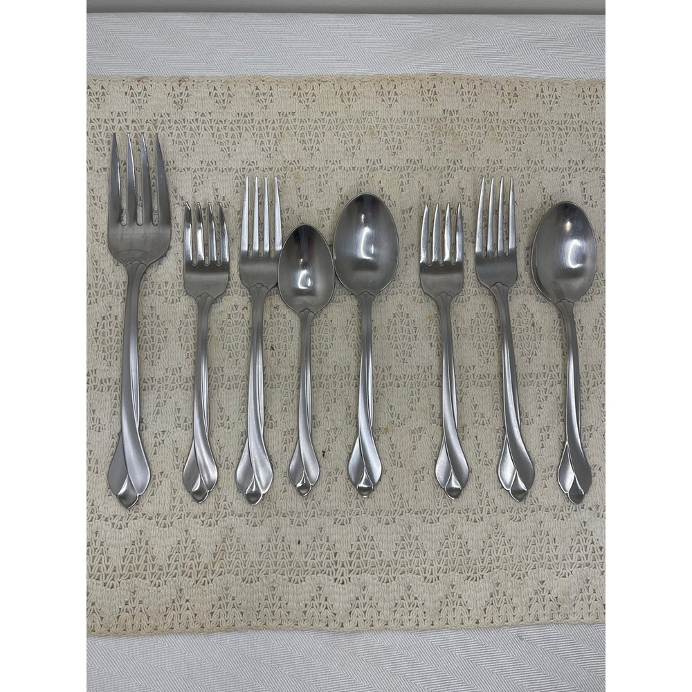 Oneida USA Stainless Flatware Tribeca Set of 9 Pieces Serving Fork Spoons